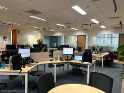 Hh @ Kallang (D13), Factory #581346851